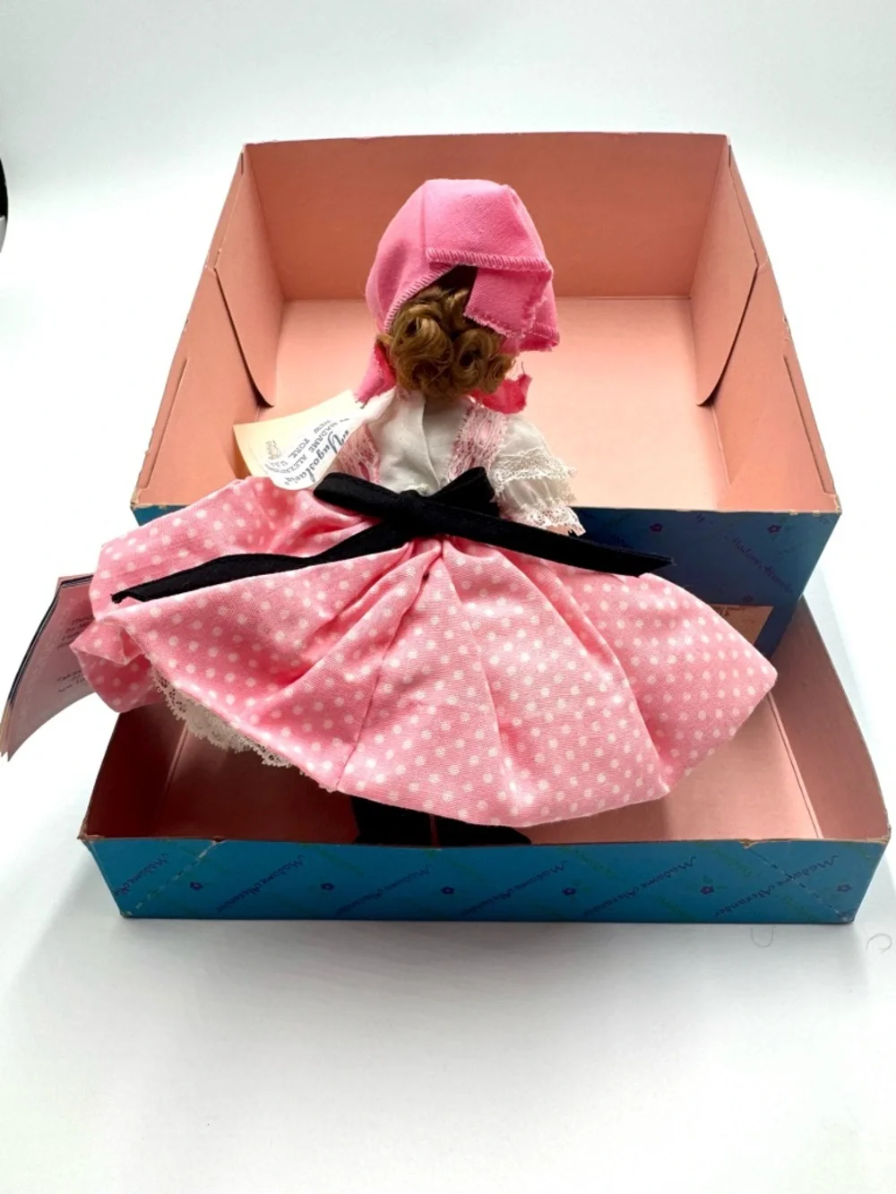 Madame Alexander doll, YUGOSLAVIA Model #589, International Collection in Box